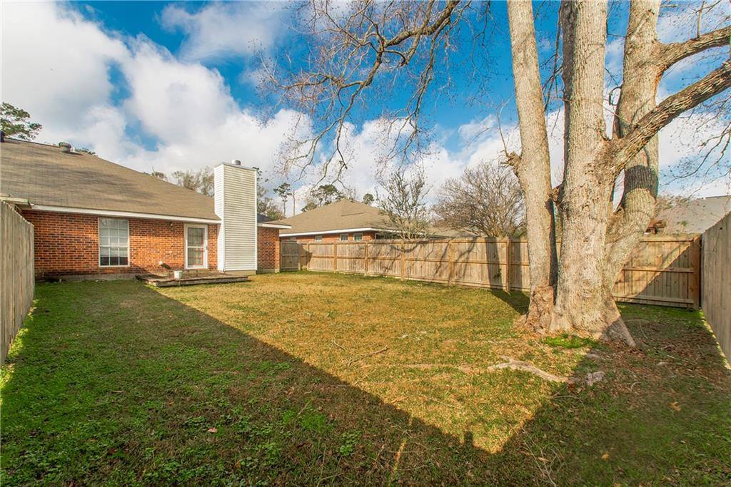 846 Eden Oaks Drive, Ponchatoula, LA 70454