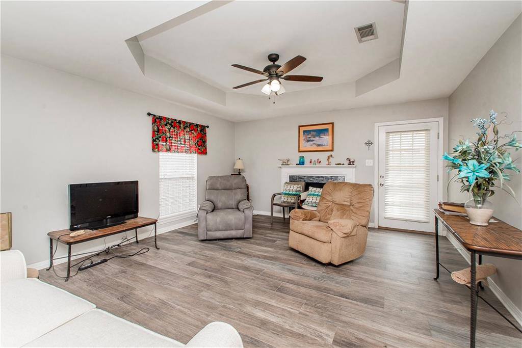 846 Eden Oaks Drive, Ponchatoula, LA 70454