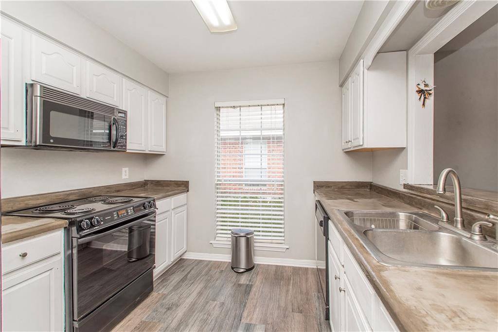 846 Eden Oaks Drive, Ponchatoula, LA 70454