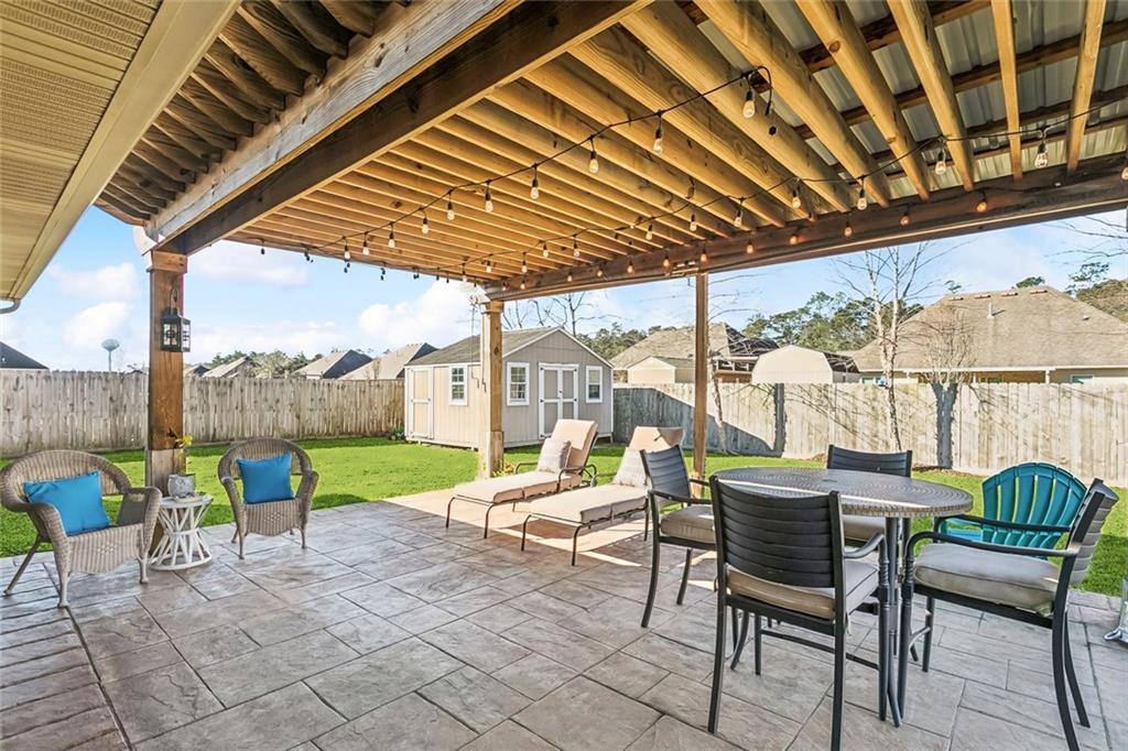 28373 Loiret Court, Ponchatoula, LA 70454