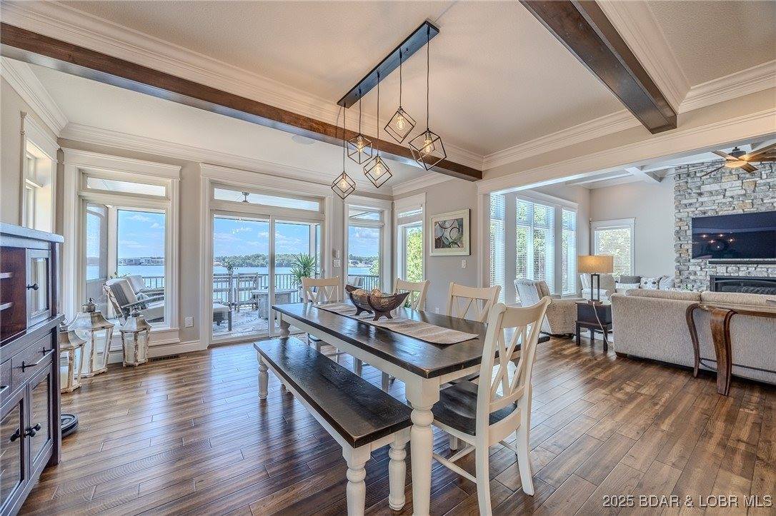 243 E Villages Estates Road, Sunrise Beach, MO 65079