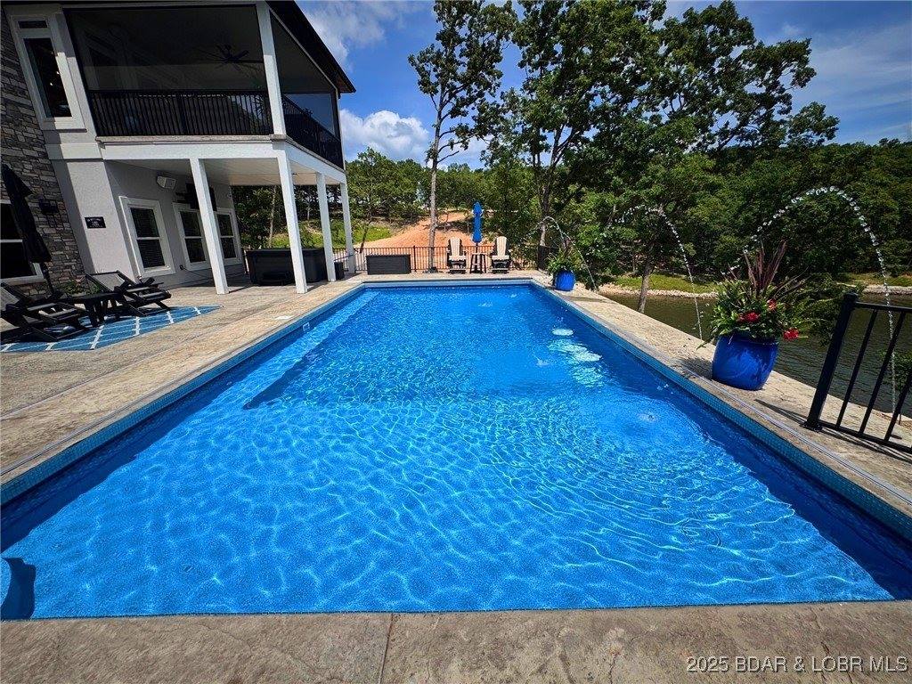 243 E Villages Estates Road, Sunrise Beach, MO 65079