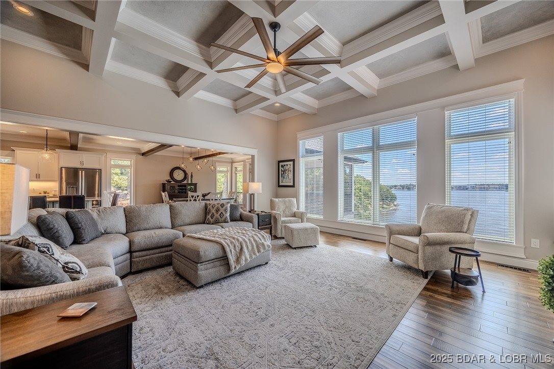 243 E Villages Estates Road, Sunrise Beach, MO 65079