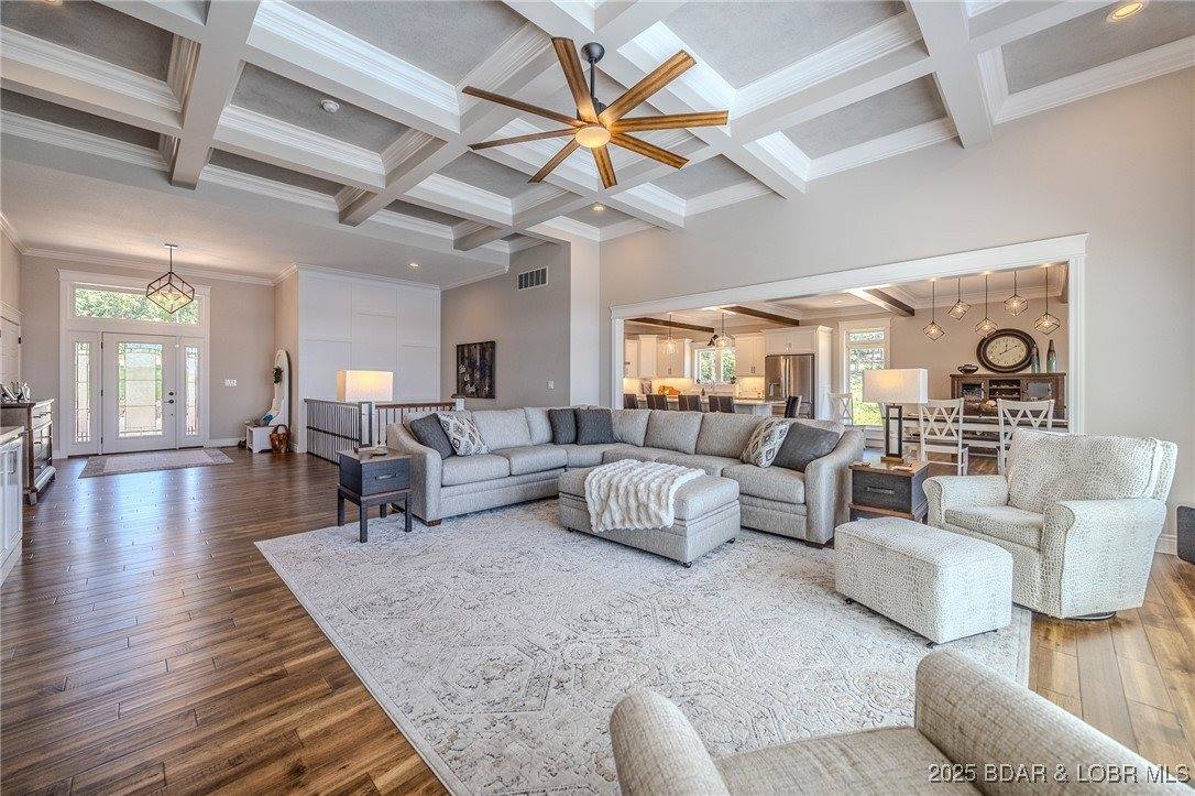 243 E Villages Estates Road, Sunrise Beach, MO 65079