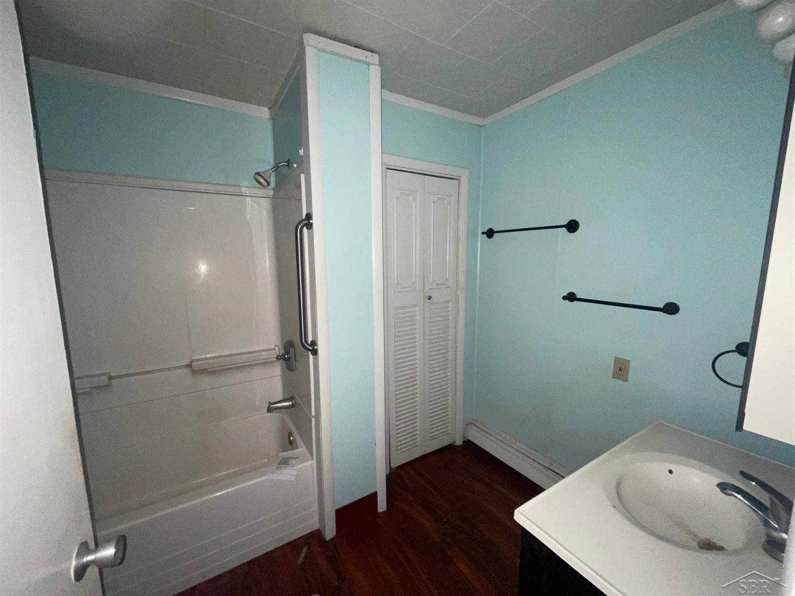 10220 N Linden Road, Clio, MI 48420