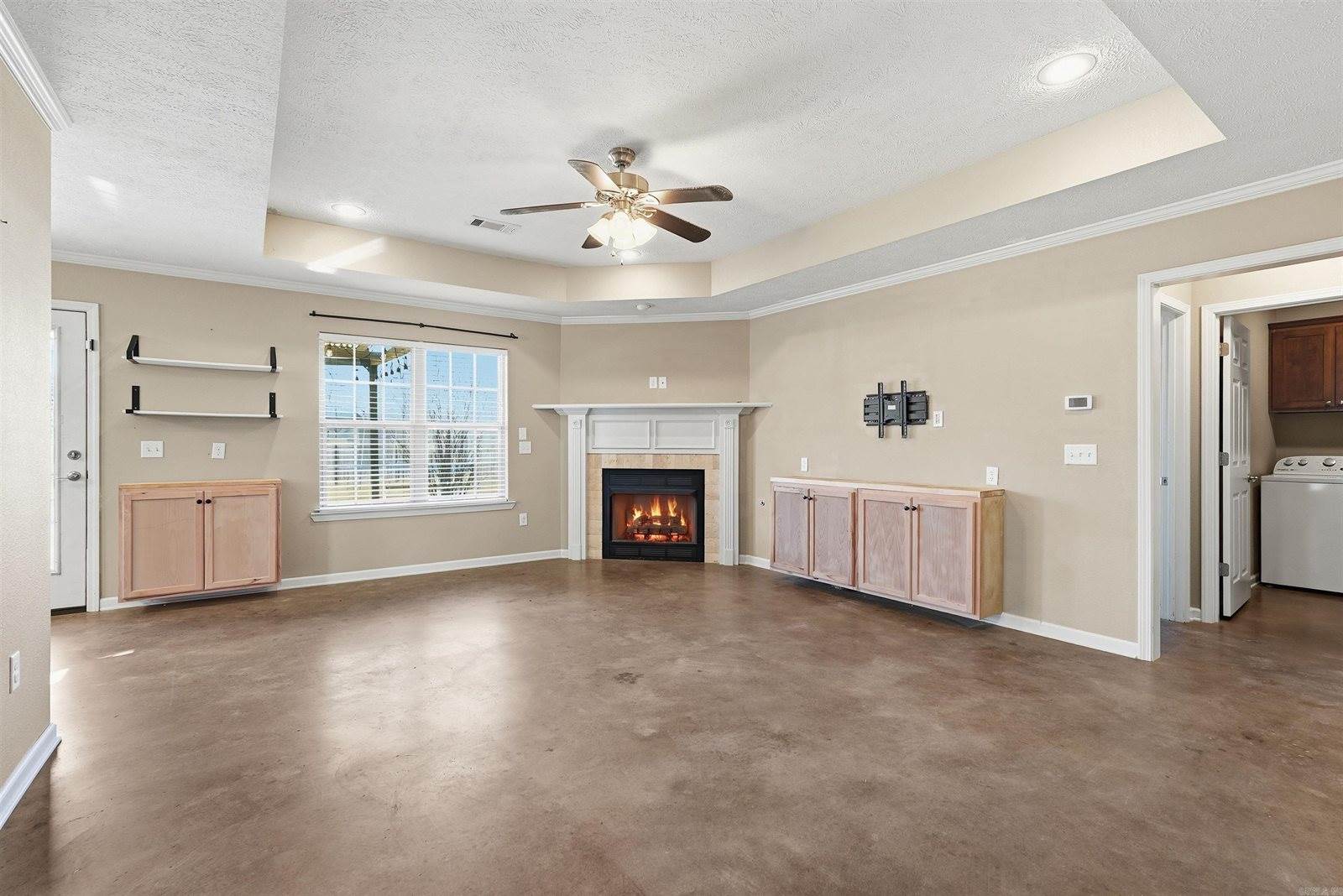 20 Golden Leaf, Greenbrier, AR 72058