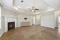 20 Golden Leaf, Greenbrier, AR 72058