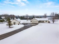 203715 Sun Ridge Drive, Spencer, WI 54479
