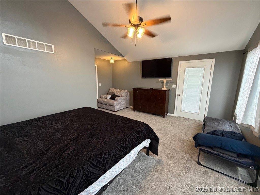 27630 Golden Point Lane, Barnett, MO 65011