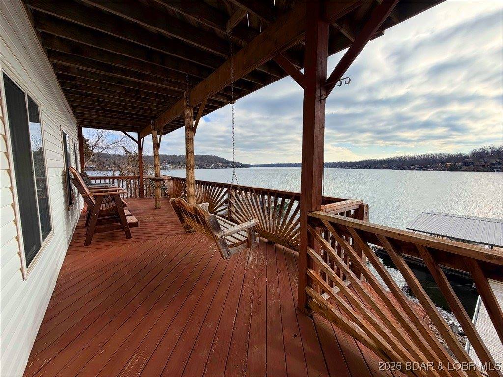 27630 Golden Point Lane, Barnett, MO 65011