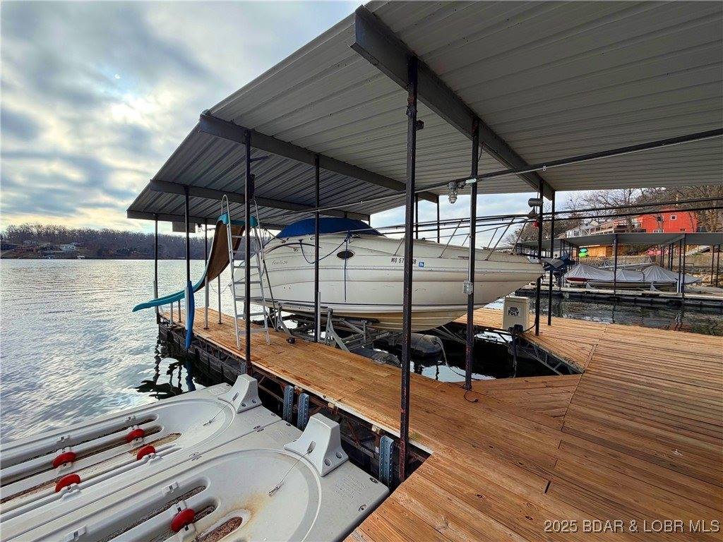 27630 Golden Point Lane, Barnett, MO 65011