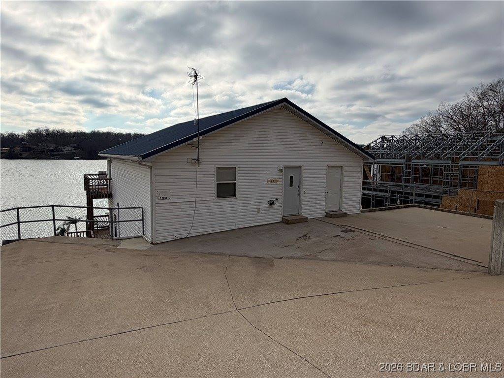 27630 Golden Point Lane, Barnett, MO 65011
