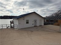 27630 Golden Point Lane, Barnett, MO 65011