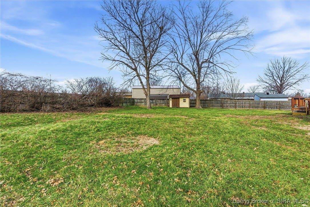 2301 Dunbar Drive, Jeffersonville, IN 47130