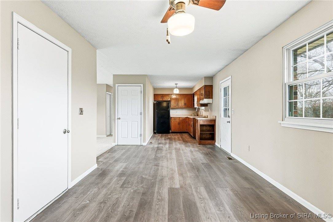 2301 Dunbar Drive, Jeffersonville, IN 47130