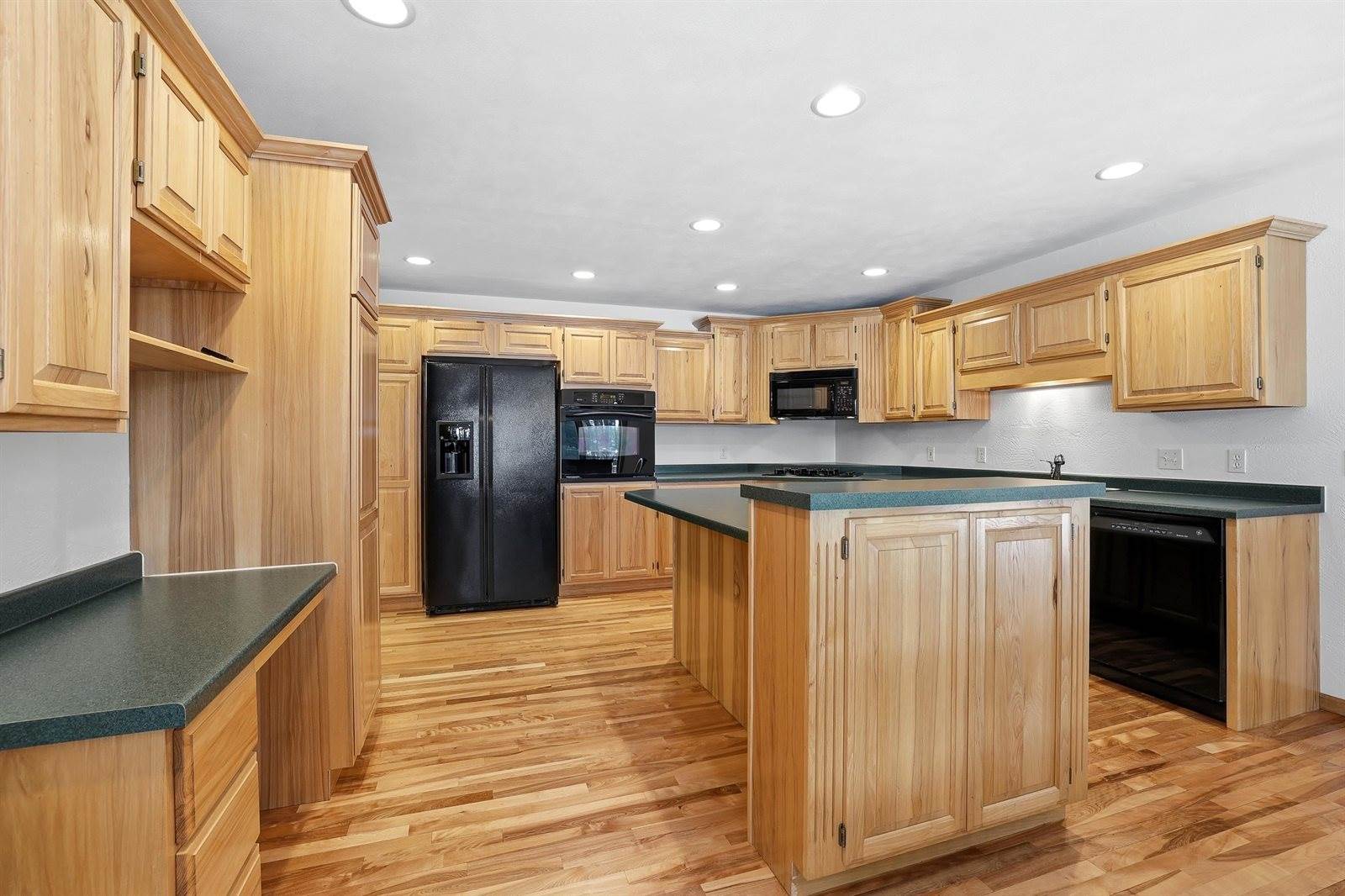 1665 S Ponderosa Drive, Stevens Point, WI 54482