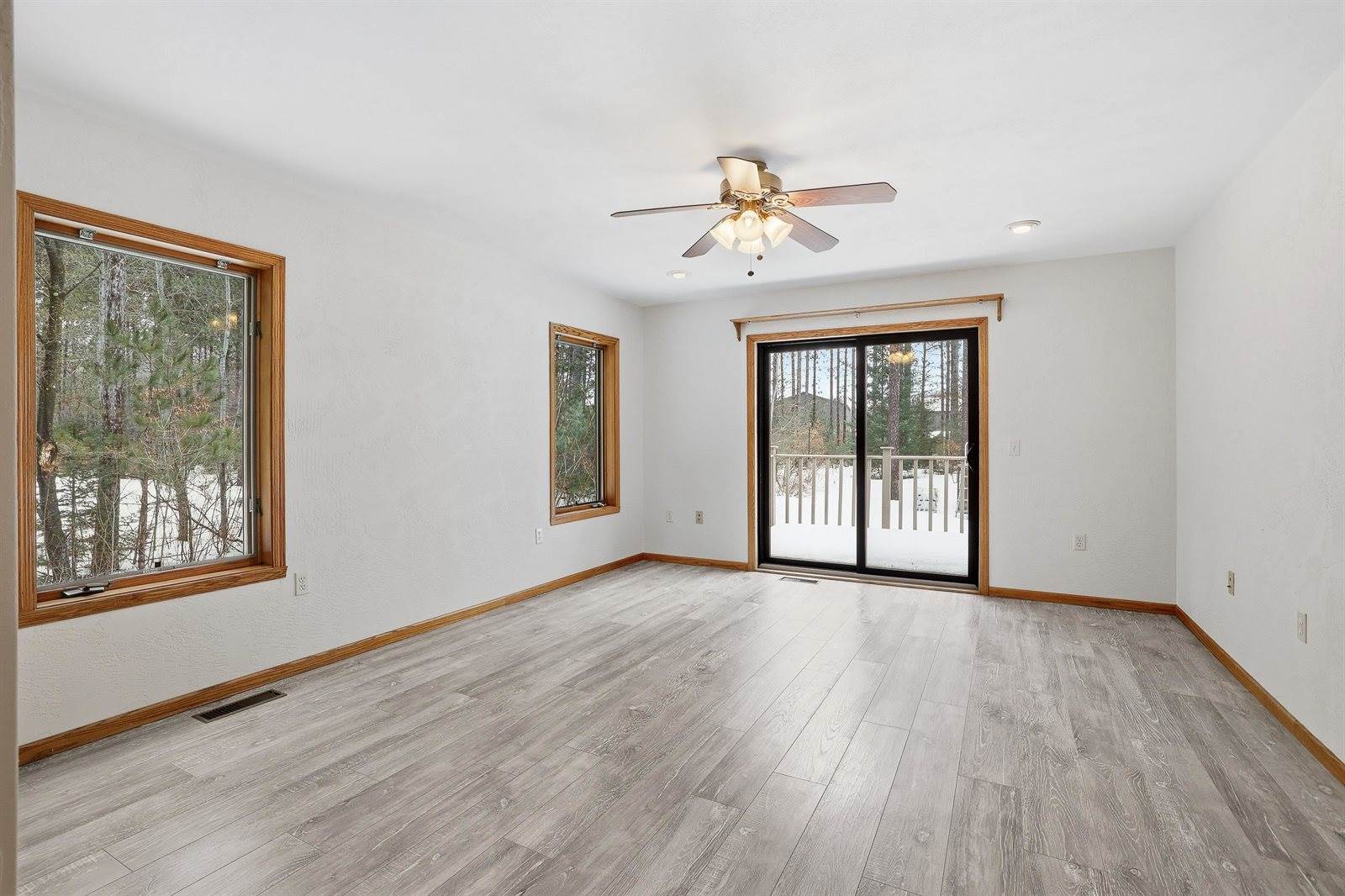 1665 S Ponderosa Drive, Stevens Point, WI 54482