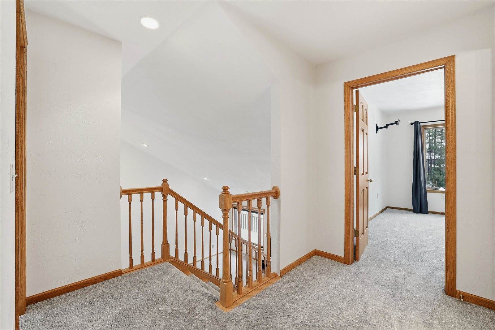 1665 S Ponderosa Drive, Stevens Point, WI 54482