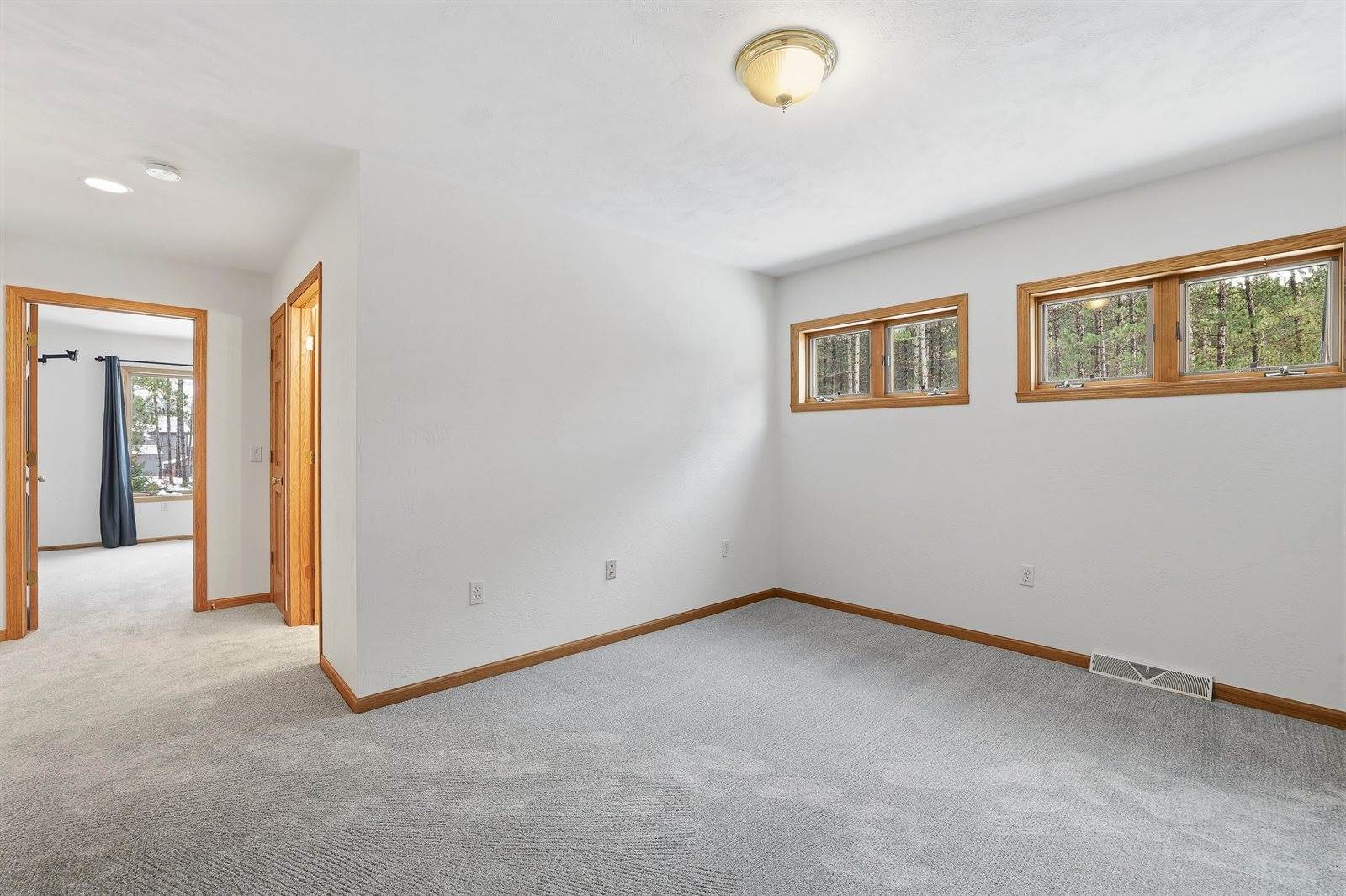 1665 S Ponderosa Drive, Stevens Point, WI 54482