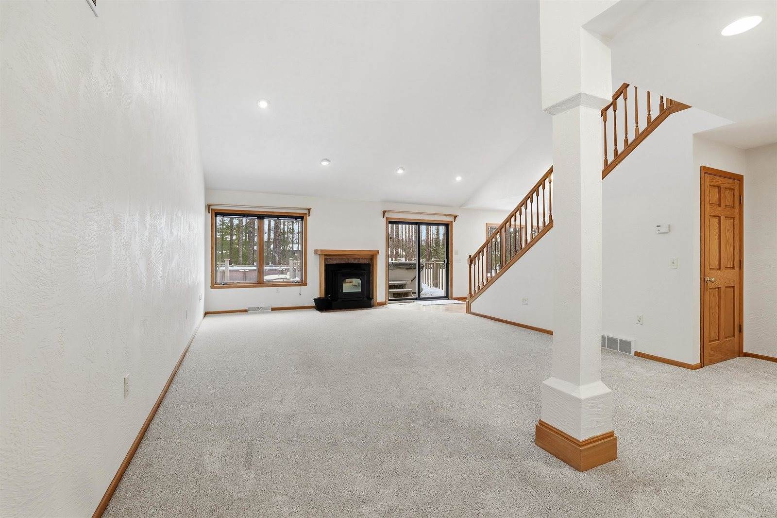 1665 S Ponderosa Drive, Stevens Point, WI 54482