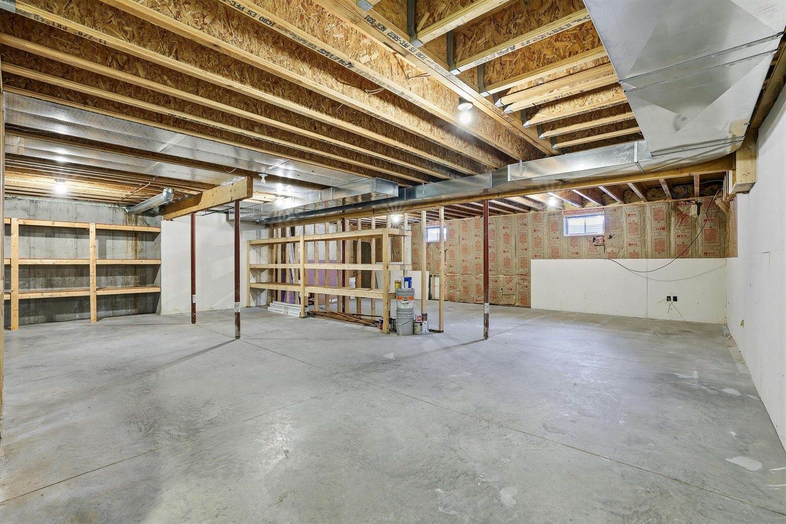 1665 S Ponderosa Drive, Stevens Point, WI 54482