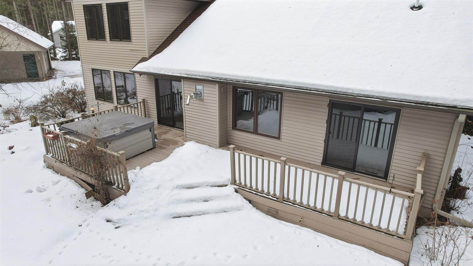 1665 S Ponderosa Drive, Stevens Point, WI 54482