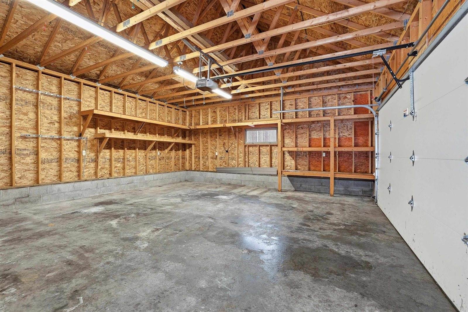 1665 S Ponderosa Drive, Stevens Point, WI 54482