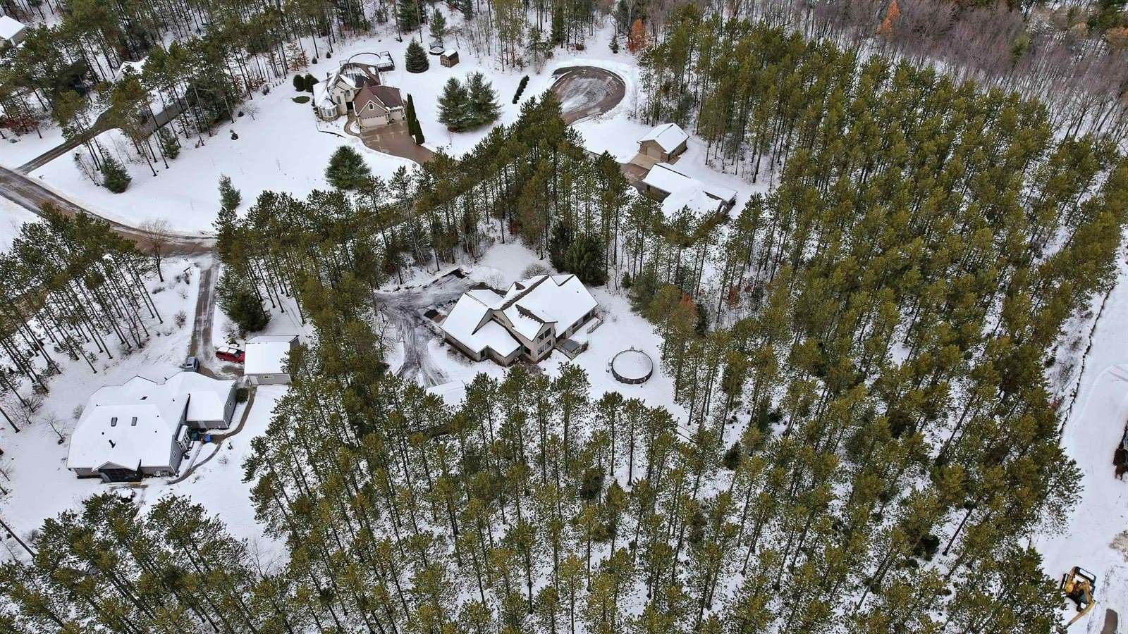 1665 S Ponderosa Drive, Stevens Point, WI 54482