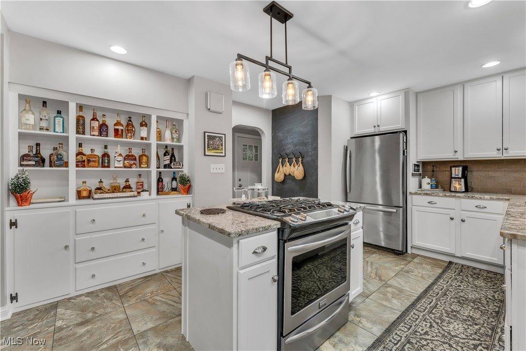 227 Wolcott Drive, Boardman, OH 44512