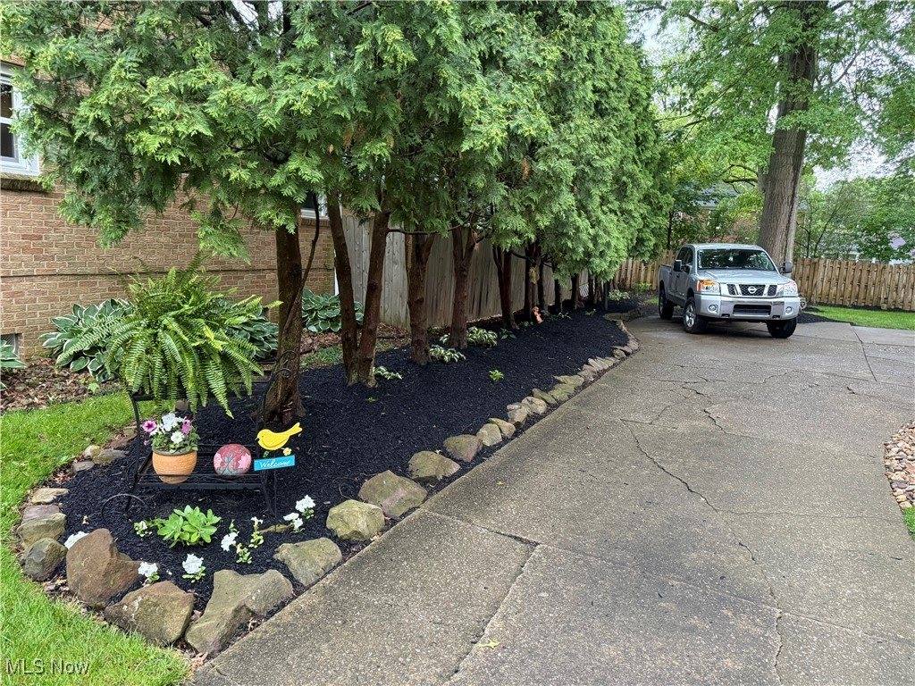 227 Wolcott Drive, Boardman, OH 44512