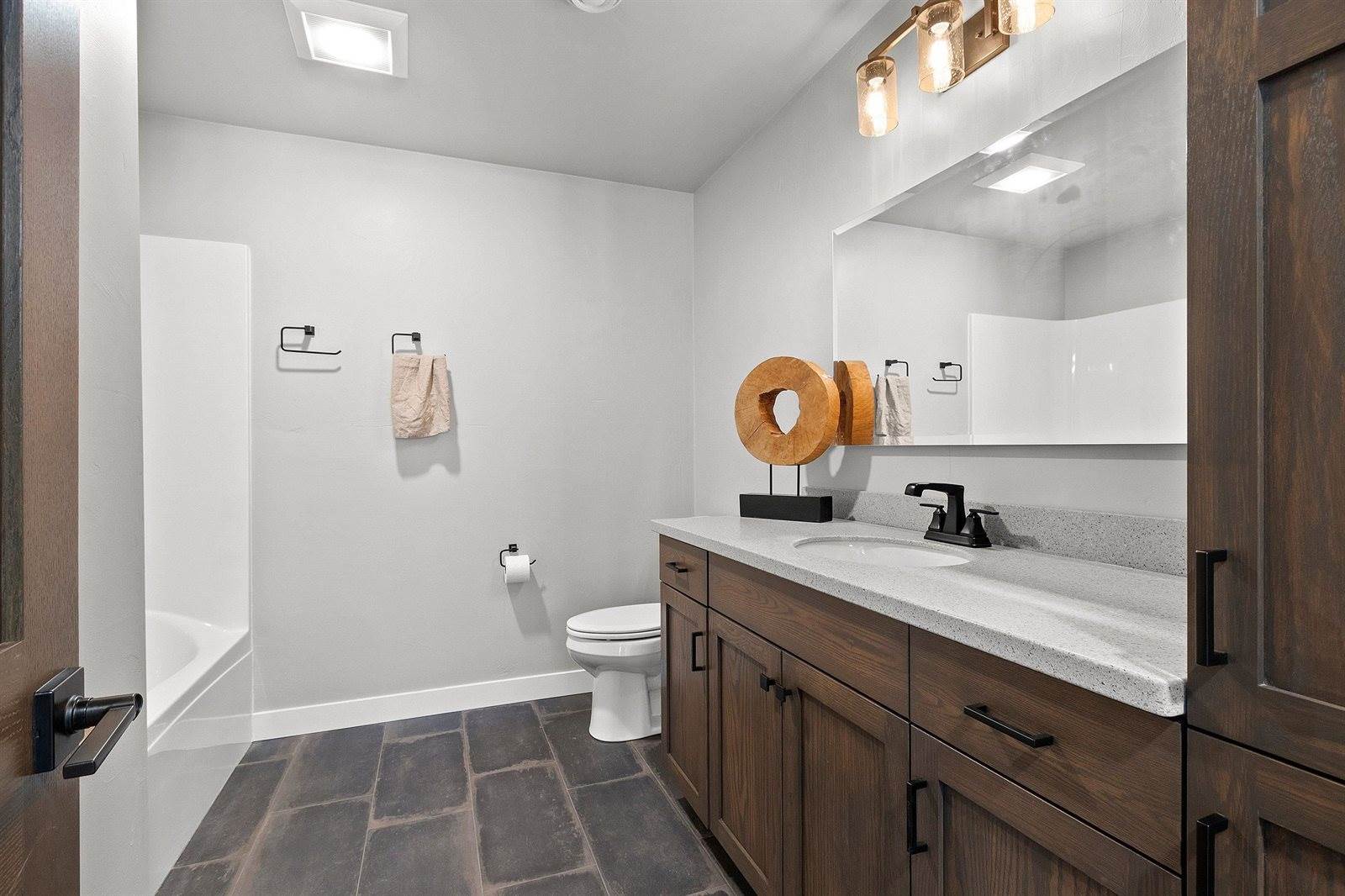 101 Timber Run, Crivitz, WI 54114