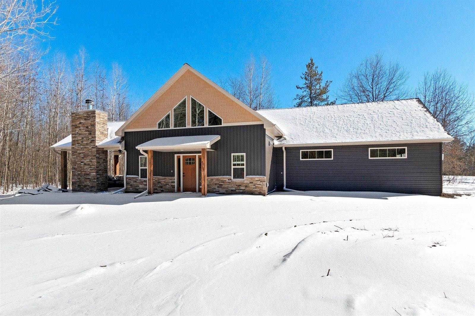 101 Timber Run, Crivitz, WI 54114