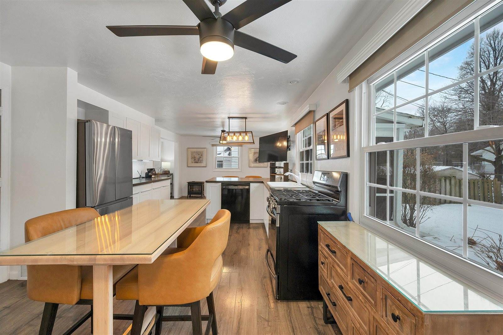 1512 Traeger Street, Green Bay, WI 54304