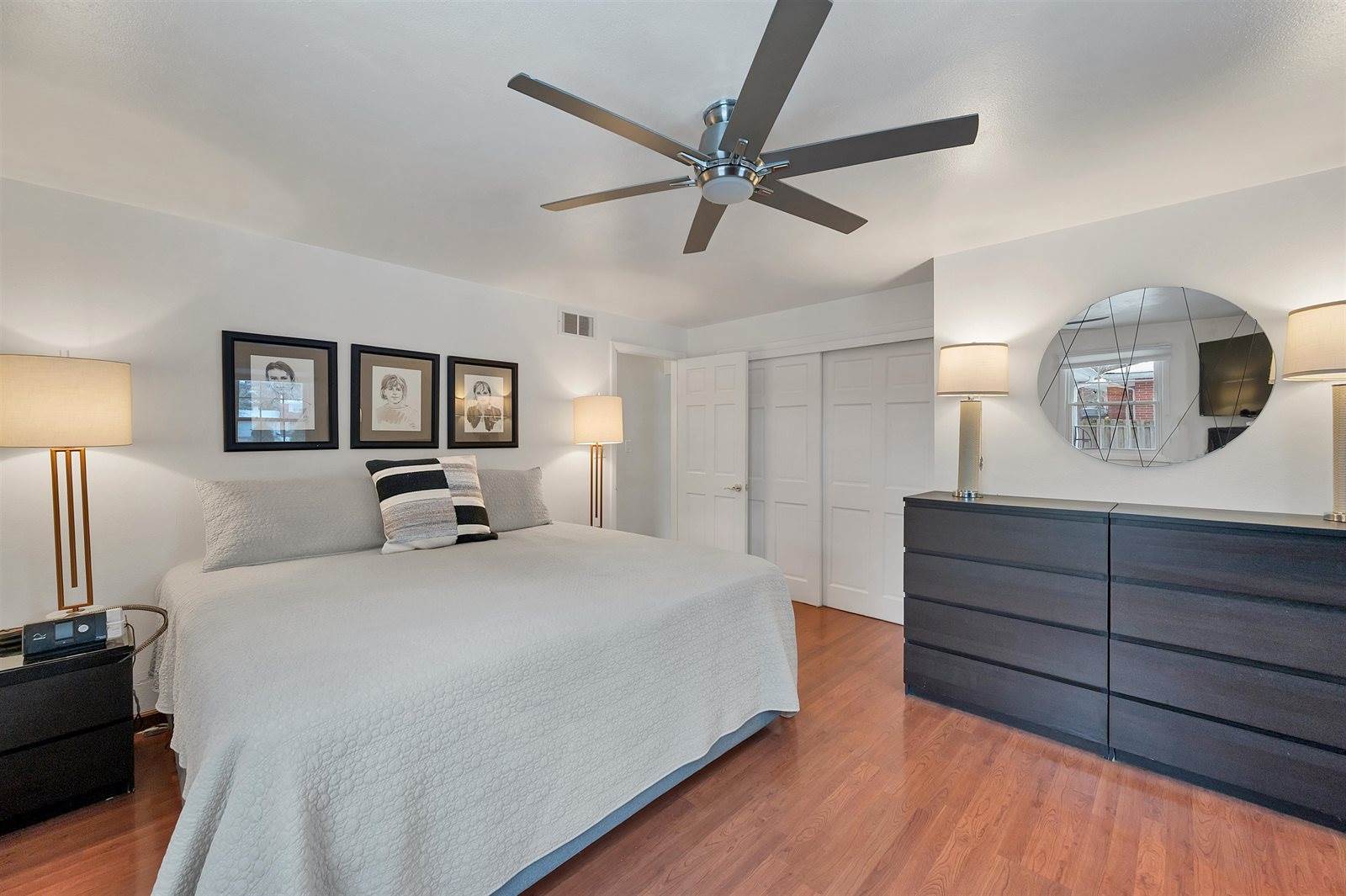 1512 Traeger Street, Green Bay, WI 54304