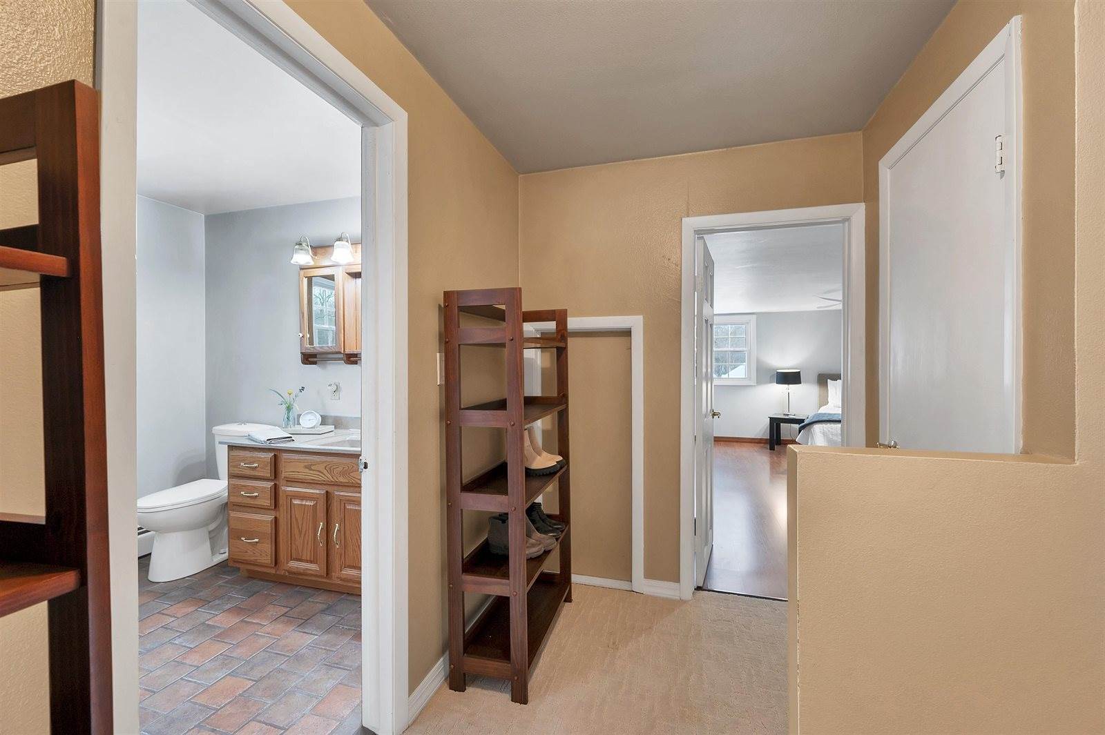 1512 Traeger Street, Green Bay, WI 54304