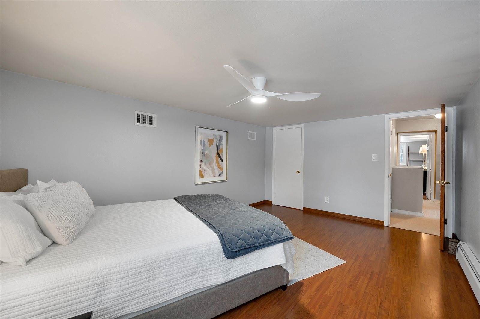 1512 Traeger Street, Green Bay, WI 54304