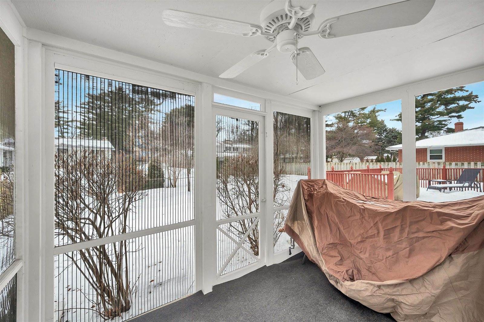 1512 Traeger Street, Green Bay, WI 54304