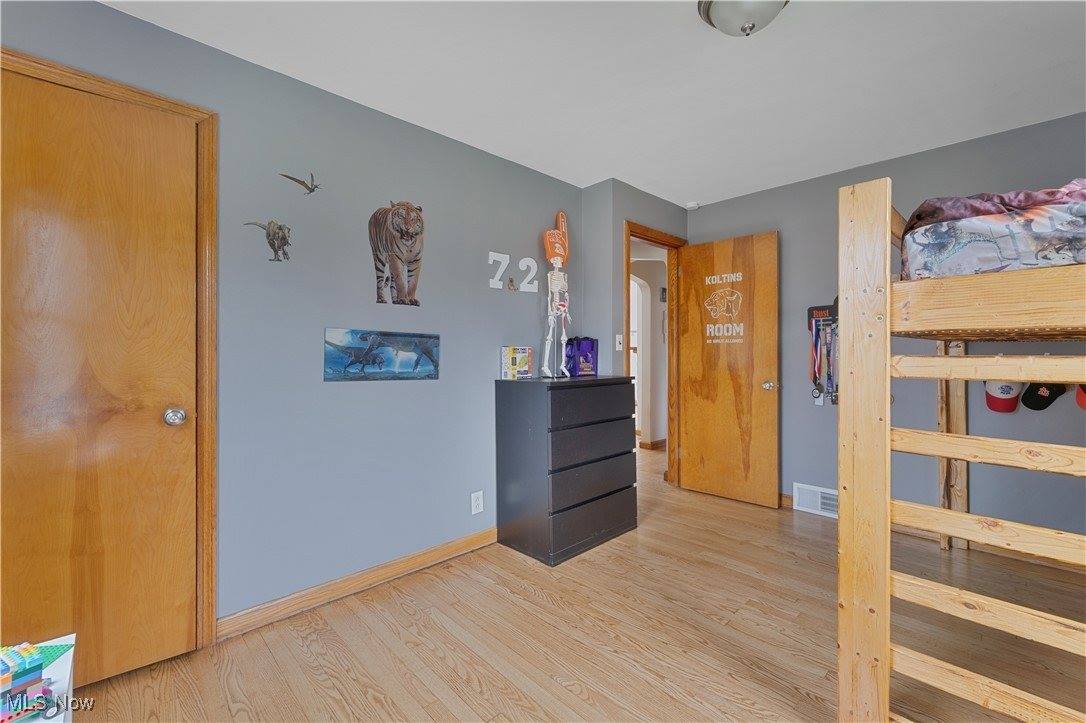 2621 Calla Road East, Poland, OH 44514