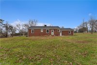 2621 Calla Road East, Poland, OH 44514