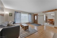 2621 Calla Road East, Poland, OH 44514