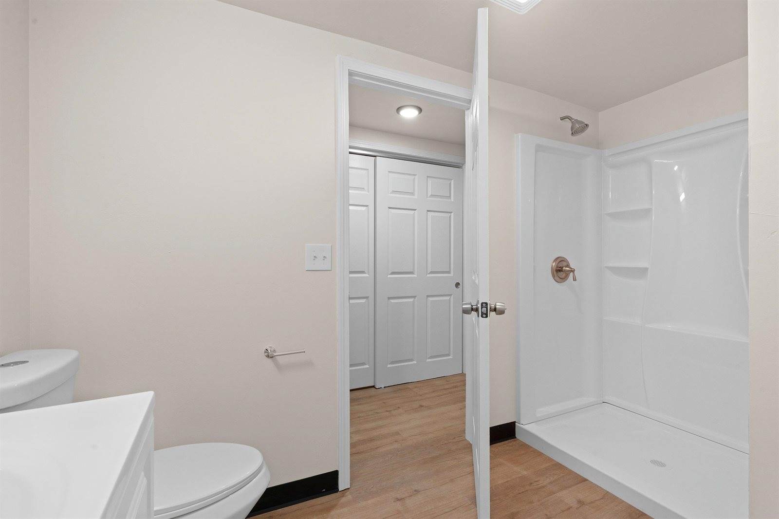2130 Elmview Drive, Ashwaubenon, WI 54304