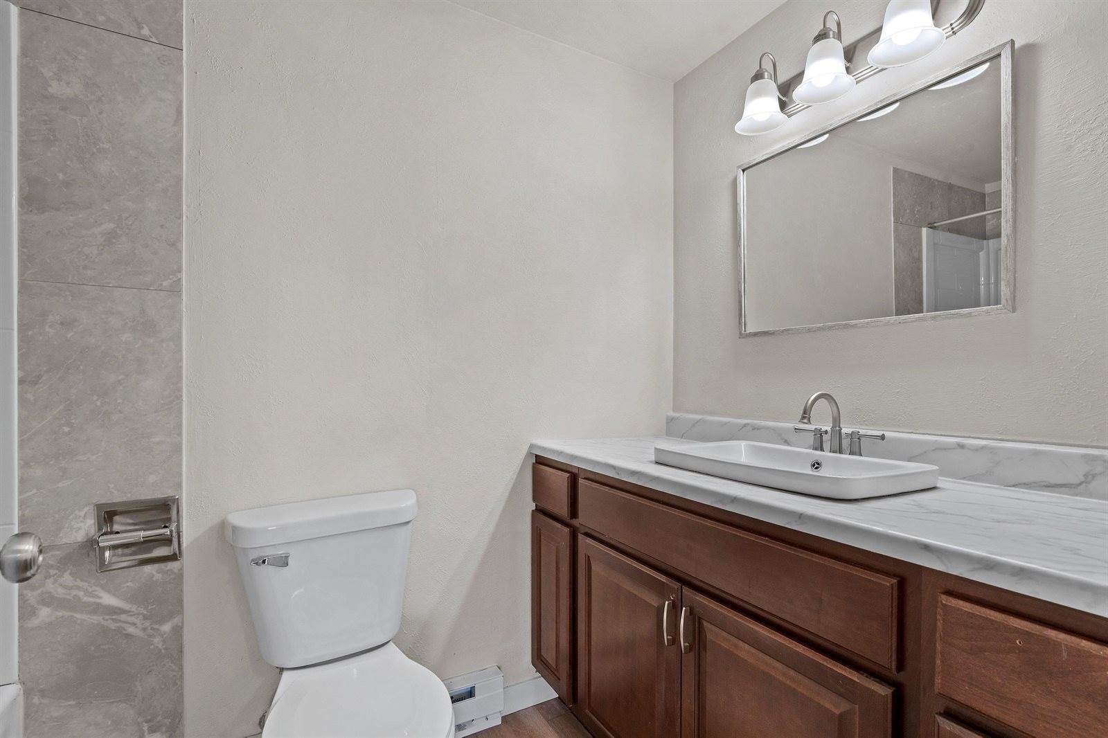 2130 Elmview Drive, Ashwaubenon, WI 54304