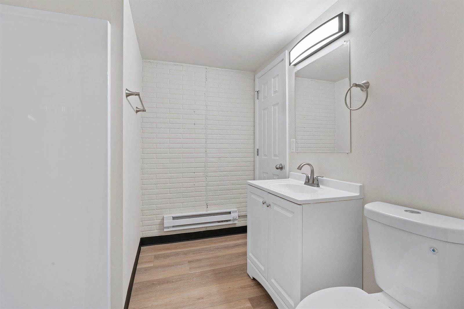 2130 Elmview Drive, Ashwaubenon, WI 54304
