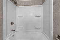 2130 Elmview Drive, Ashwaubenon, WI 54304