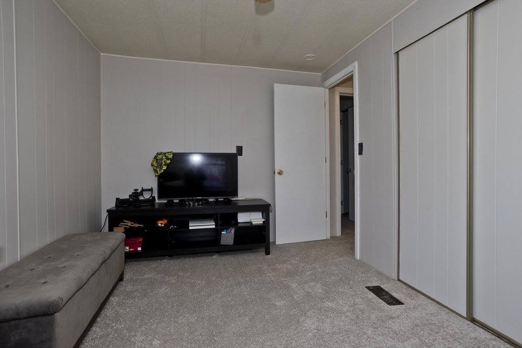 93 Grochmal Avenue, #12, Springfield, MA 01151