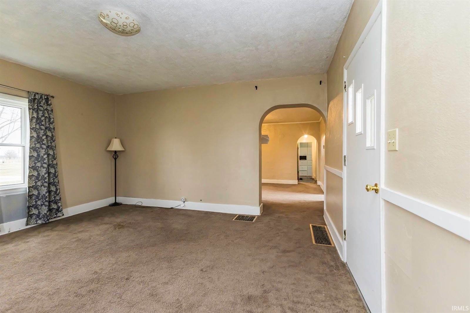 8060 W 900 S, Fairmount, IN 46928