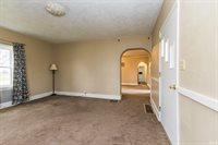 8060 W 900 S, Fairmount, IN 46928