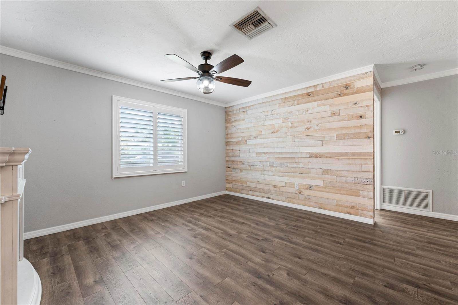 3372 Tyne Lane, Sarasota, FL 34232