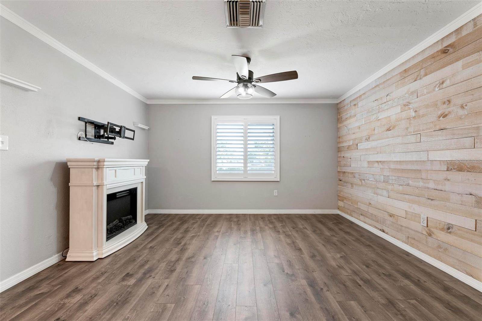 3372 Tyne Lane, Sarasota, FL 34232