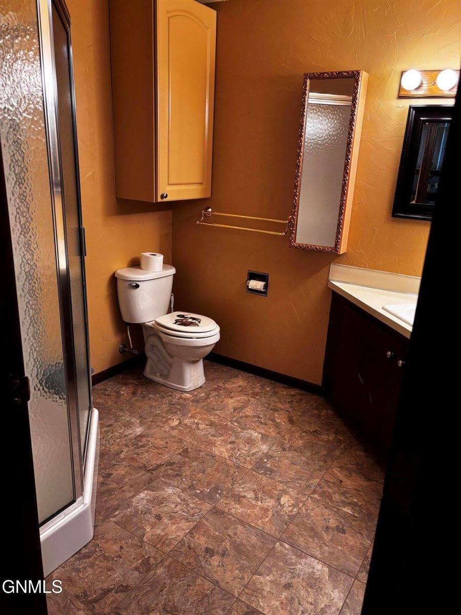 1561 Wichita Drive, Bismarck, ND 58504